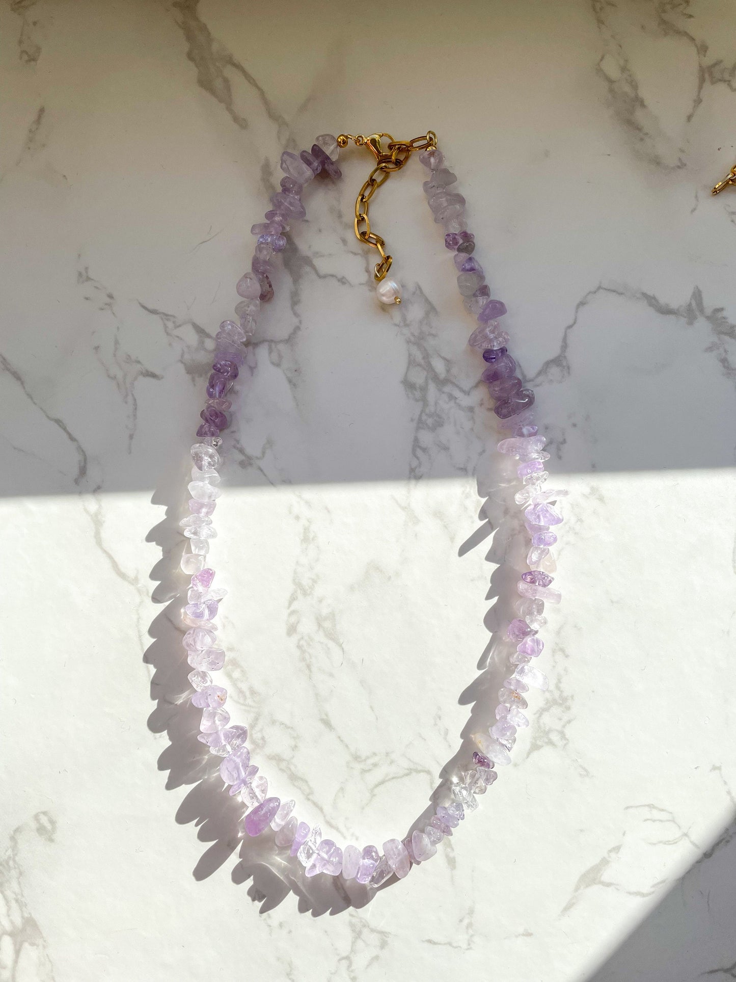 Lila Edelsteinkette aus flieder Amethyst
