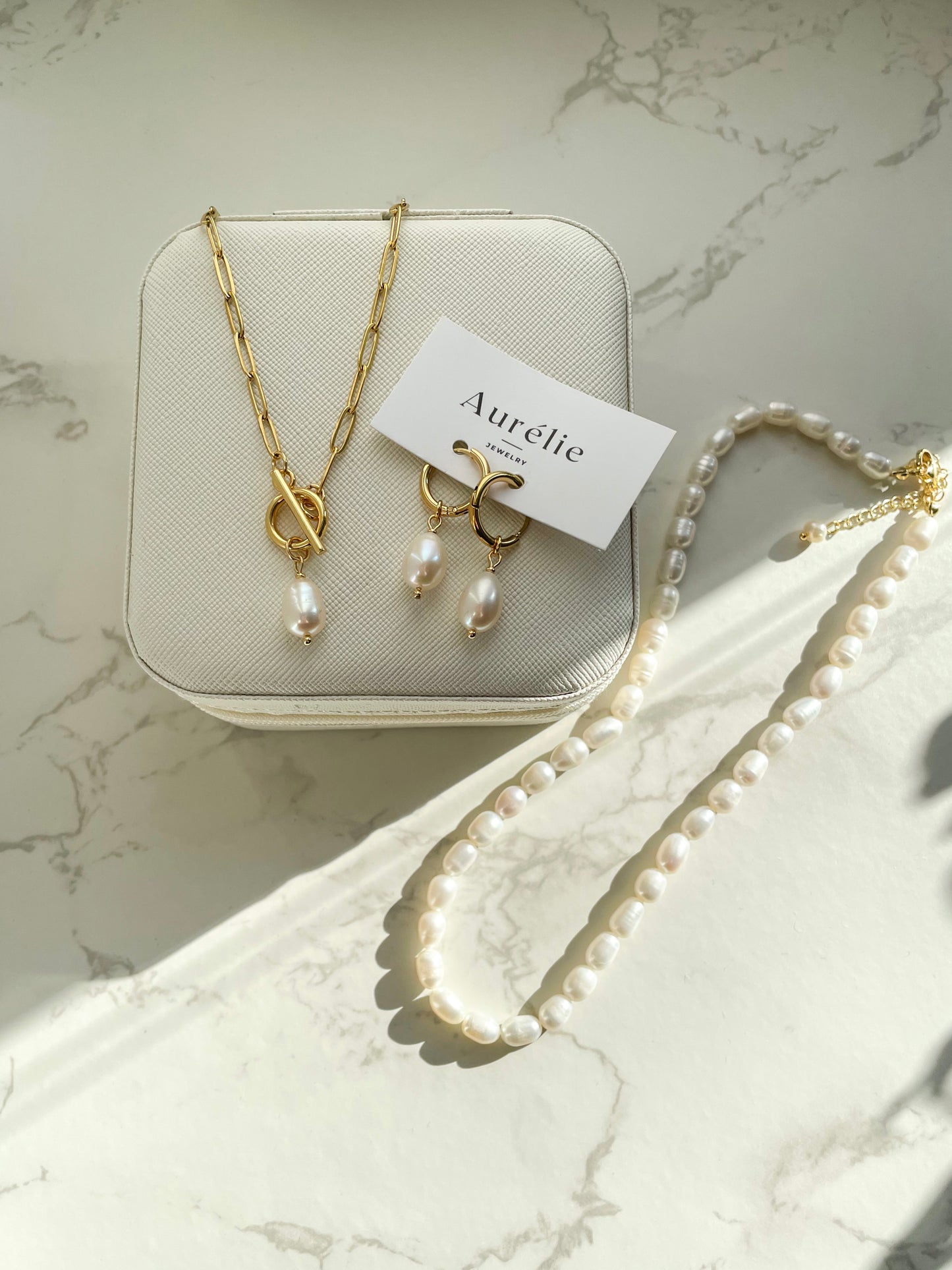 Amelie pearlchoker