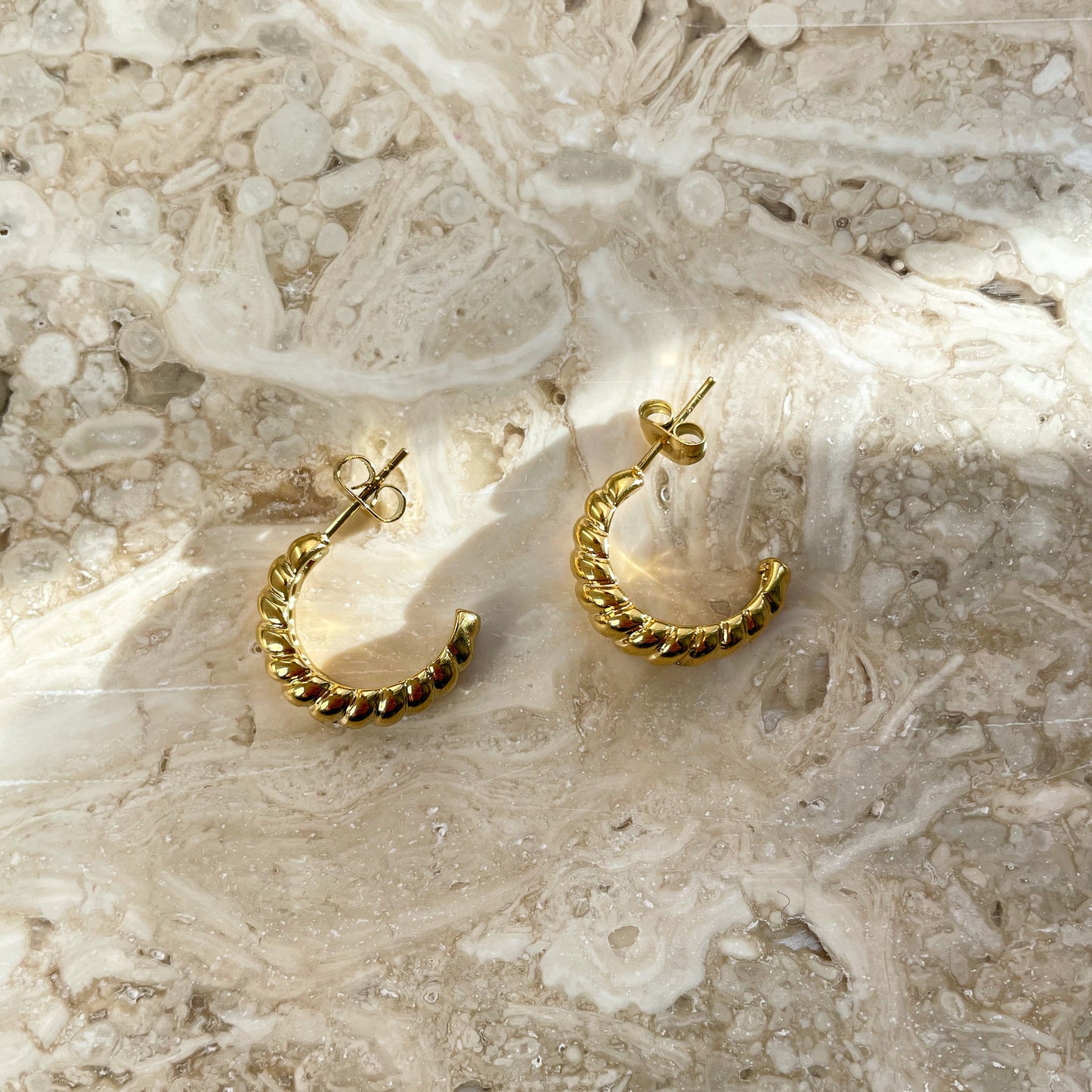 14kt gold crossaint earrings